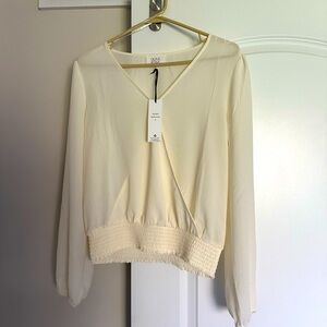 NWT Olive & Oak blouse (Medium)